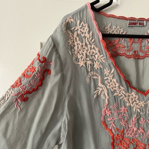 Johnny Was long-sleeved embroidered blouse - Picture 2 of 7